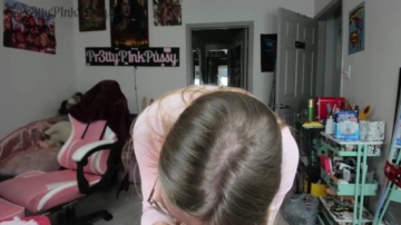 Pr3ttyp1nkpussy  10-04-2021